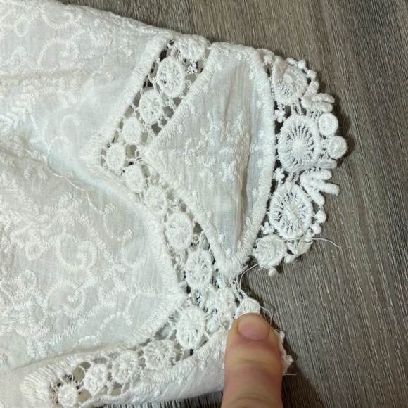 Full Tilt Cottagecore White Cotton Lace Embroidered Cropped Top Size Small - Picture 3 of 10